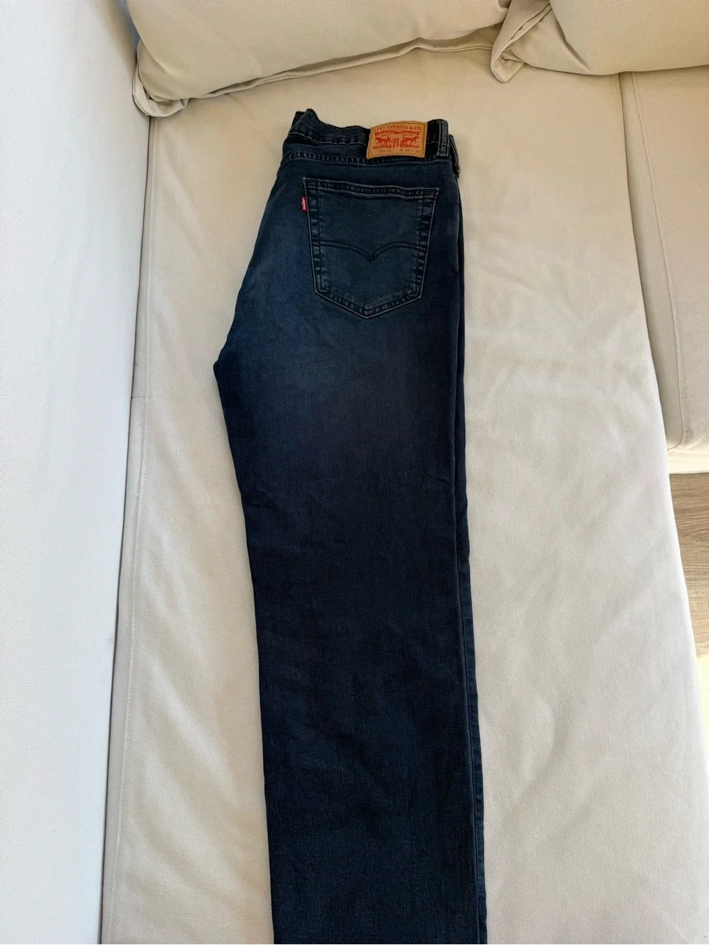 Levi's Men's Dark Blue Slim Straight Jeans